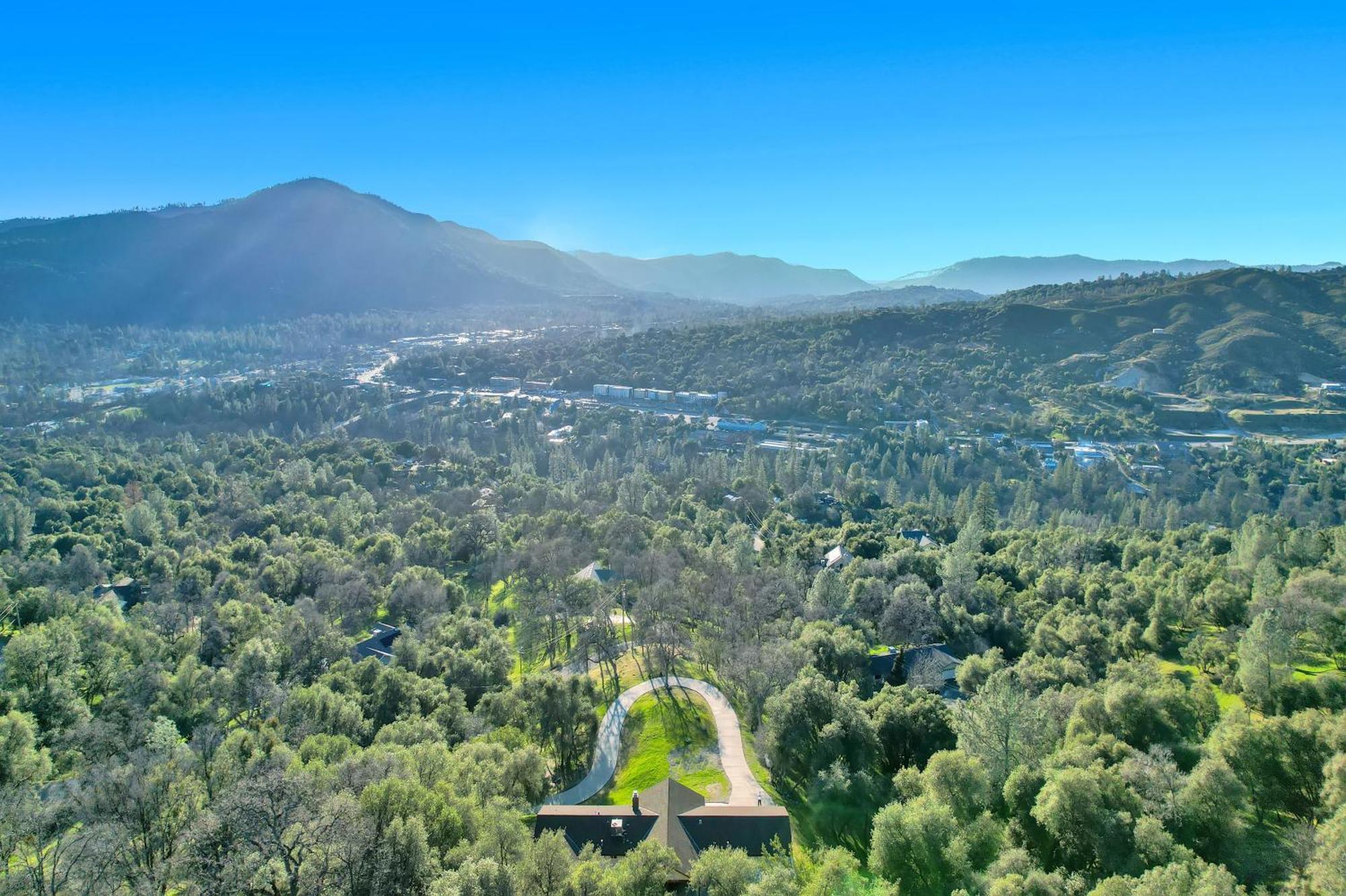 Villa Near Yosemite & Bass Lake W/Hot Tub/Evcharge Oakhurst Bagian luar foto