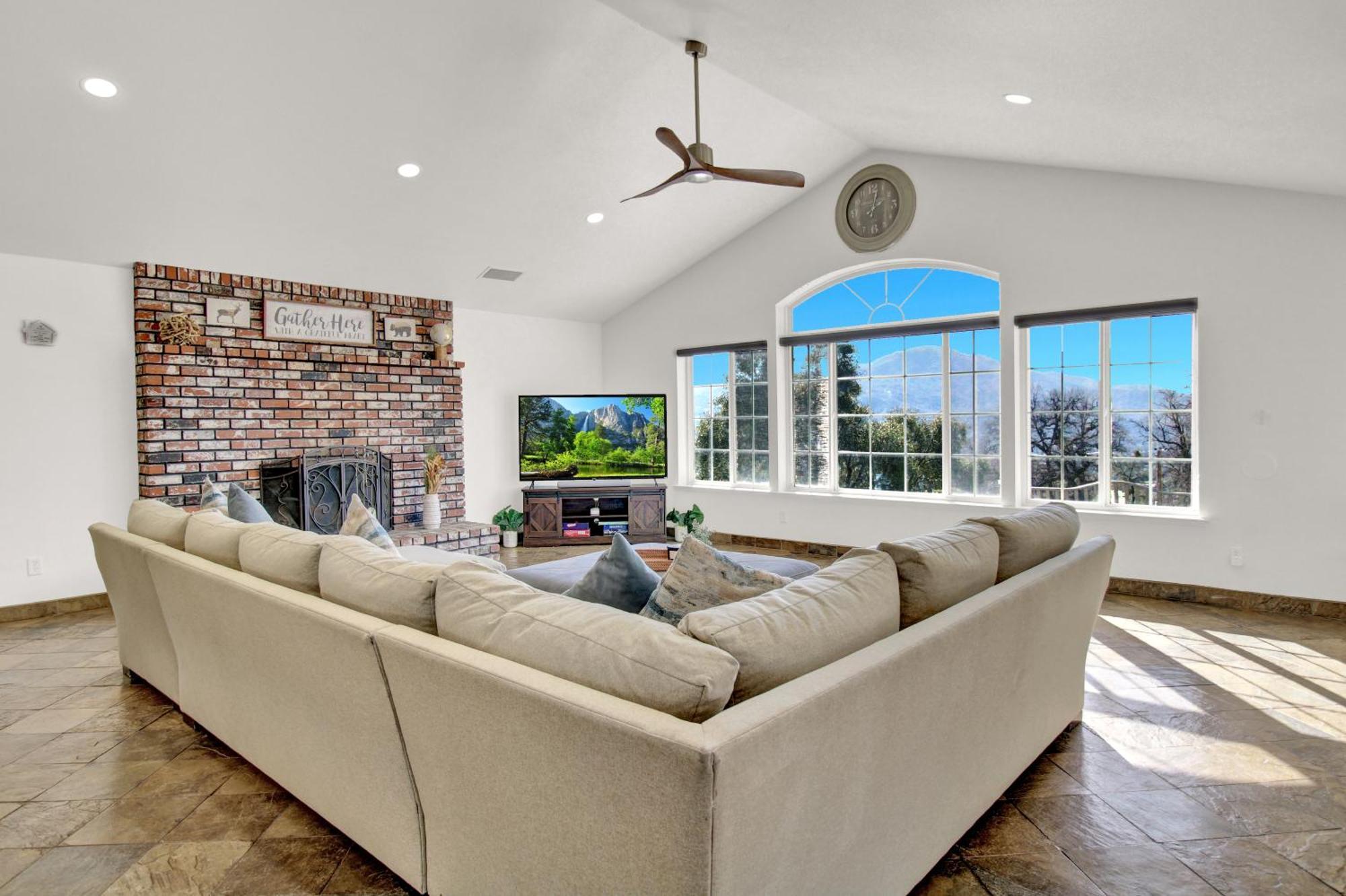 Villa Near Yosemite & Bass Lake W/Hot Tub/Evcharge Oakhurst Bagian luar foto